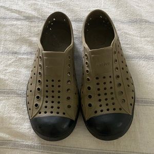 Native shoes. Size C12